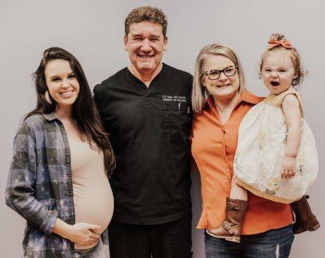 Virtual Tour of Ronen OB/GYN, in Houston, TX