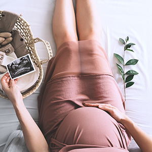 Low Risk Pregnancy Specialist Near Me in Houston, TX